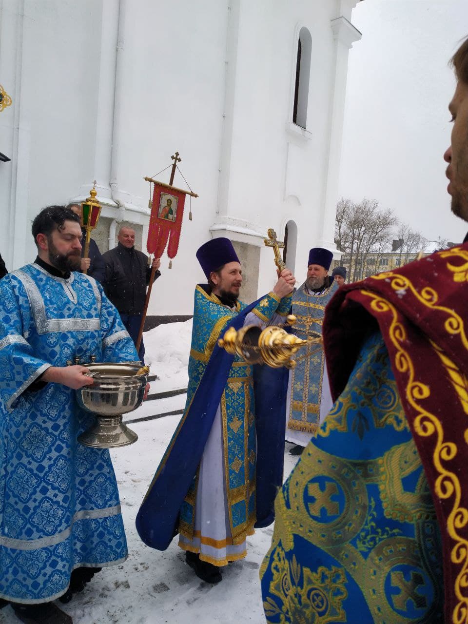 храм в чертаново державной иконы божией матери